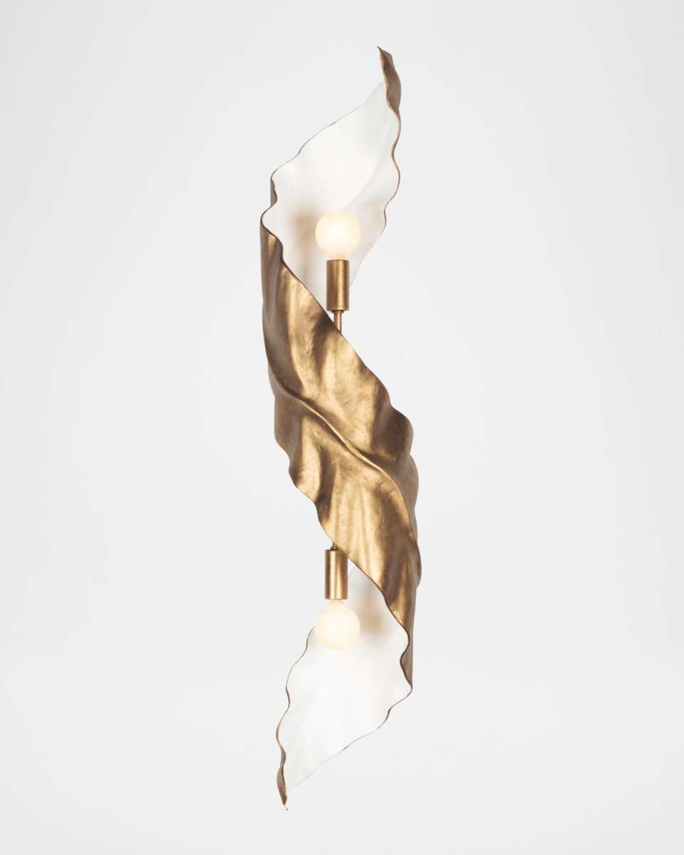 Spira Pearlized Antique Wall Sconce